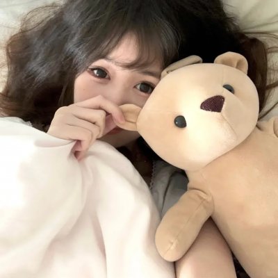 看她轻轻的飞起